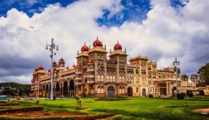 Karnataka tour package from Pondicherry8